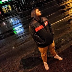 Meet your Posher, Zach